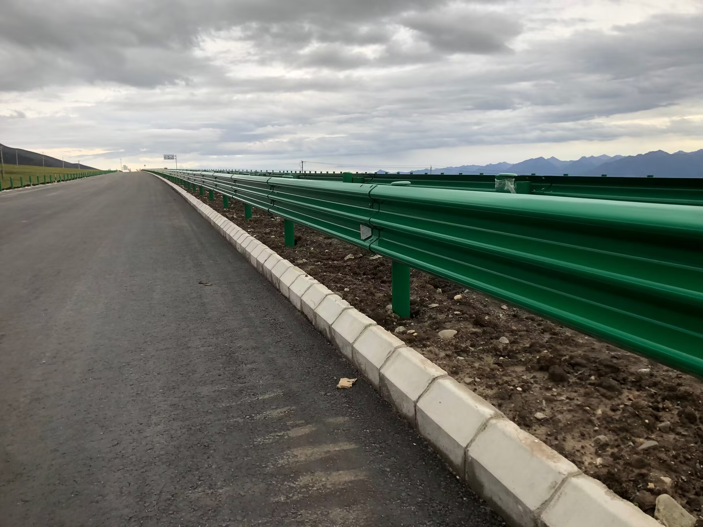 古蔺县乡村公路波形护栏三波波形护栏 - 推荐